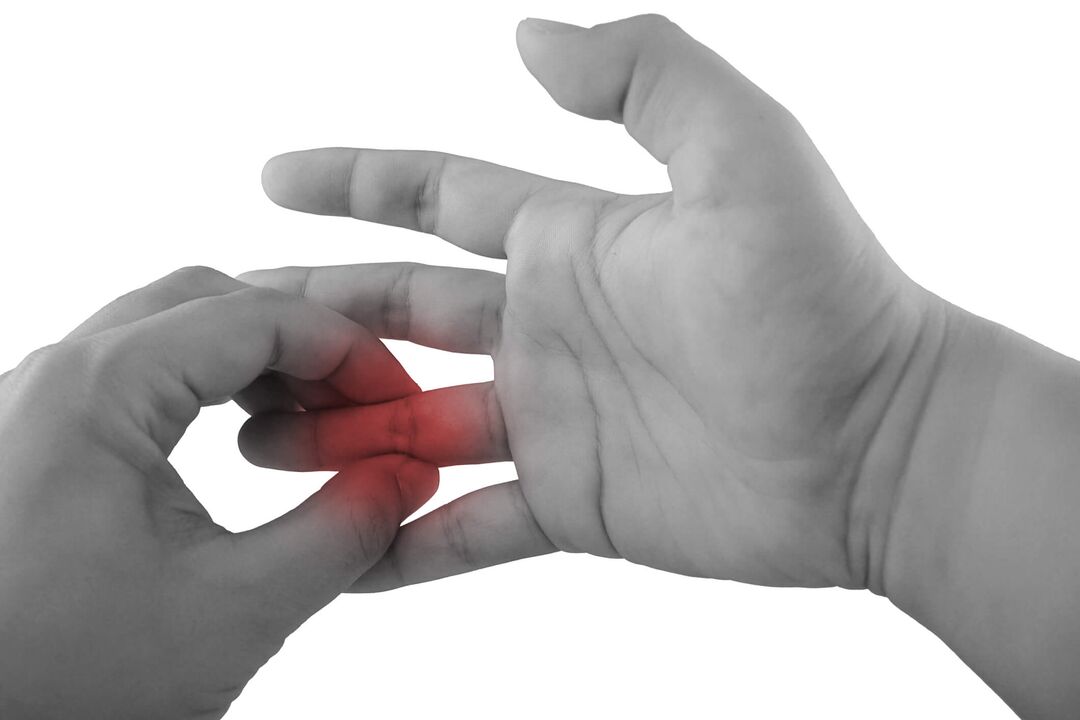 ağrı nedeni olarak parmak eklemlerinde iltihaplanma